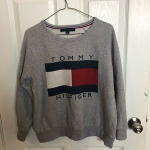 Tommy Hilfiger crewneck sweater